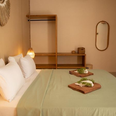 Nucifera Kuta Lombok Apartment Bagian luar foto